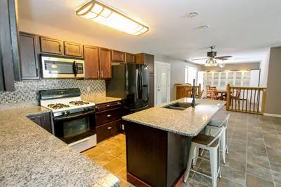 955 W 200 N, La Porte, IN 46350 - Photo 7