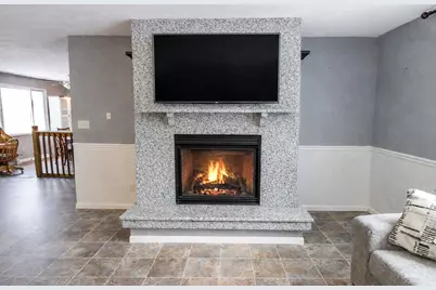 955 W 200 N, La Porte, IN 46350 - Photo 5