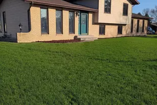 8845 Clark Pl, Crown Point, IN 46307 - Photo 1