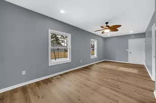 2790 Emerson St, Portage, IN 46368 - Photo 7