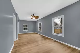 2790 Emerson St, Portage, IN 46368 - Photo 9