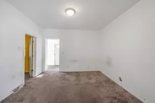 537 173rd St, Hammond, IN 46324 - Photo 7