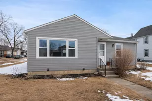 1802 Washington St, Michigan City, IN 46360 - Photo 3