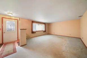 756 S 375 W, Hebron, IN 46341 - Photo 5