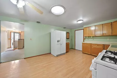 756 S 375 W, Hebron, IN 46341 - Photo 3