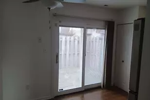 6070 Pennsylvania Dr, Merrillville, IN 46410 - Photo 15