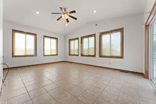 148 Timber Point Ct, Valparaiso, IN 46385 - Photo 29