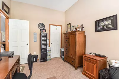 1673 N Summit Drive, La Porte, IN 46350 - Photo 11