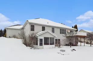 1673 N Summit Dr, La Porte, IN 46350 - Photo 21