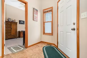 1673 N Summit Dr, La Porte, IN 46350 - Photo 9