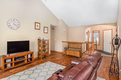 1673 N Summit Drive, La Porte, IN 46350 - Photo 3