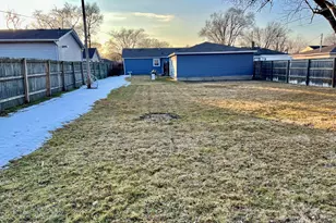 719 N Indiana St, Griffith, IN 46319 - Photo 7