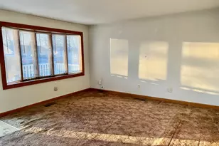 719 N Indiana St, Griffith, IN 46319 - Photo 11