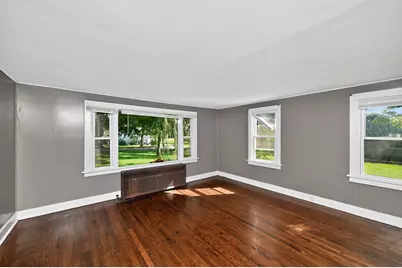 112 W 13th Street, La Porte, IN 46350 - Photo 3