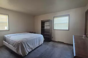 1115 N Oakwood St, Griffith, IN 46319 - Photo 11