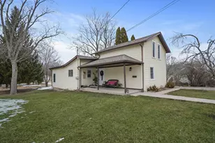 345 Castle St, Lowell, IN 46356 - Photo 5