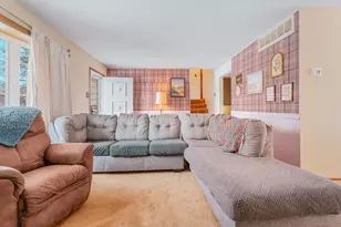 2803 Teresa St, Portage, IN 46368 - Photo 9