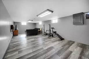 612 Almond St NW, Demotte, IN 46310 - Photo 17