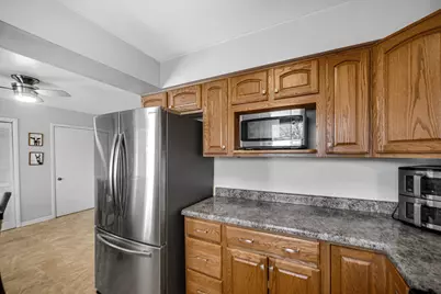 612 Almond Street NW, Demotte, IN 46310 - Photo 9