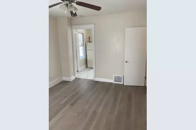 5716 Calumet Avenue #4, Hammond, IN 46320 - Photo 3