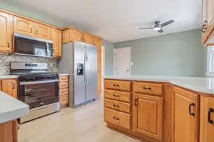 1633 Kuhn Dr, Schererville, IN 46375 - Photo 25