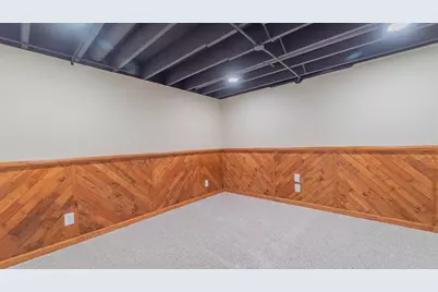 1633 Kuhn Drive, Schererville, IN 46375 - Photo 29