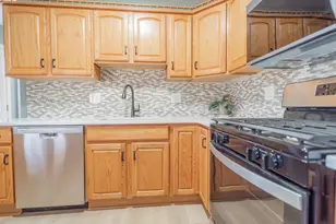 1633 Kuhn Dr, Schererville, IN 46375 - Photo 23