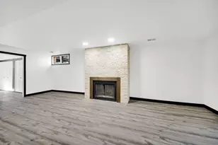 3005 Silhavy Rd, Valparaiso, IN 46383 - Photo 21