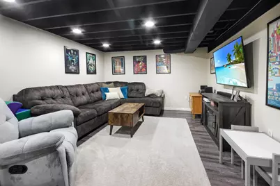 9347 O'Day Drive, Highland, IN 46322 - Photo 15