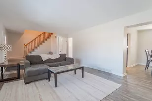 231 Minter Dr, Griffith, IN 46319 - Photo 3