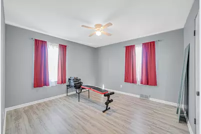 1119 W 38th Place, Hobart, IN 46342 - Photo 11