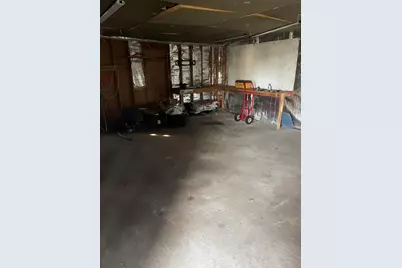 404 Park Avenue, Wheeler, IN 46393 - Photo 33