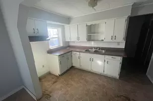 404 Park Ave, Wheeler, IN 46393 - Photo 9