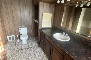 404 Park Ave, Wheeler, IN 46393 - Photo 19