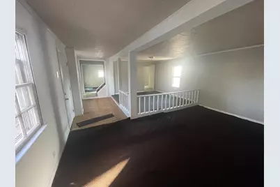 404 Park Avenue, Wheeler, IN 46393 - Photo 3