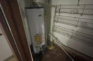 404 Park Ave, Wheeler, IN 46393 - Photo 21