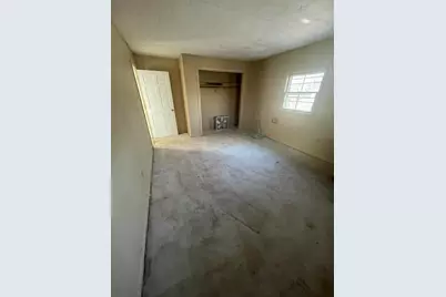 404 Park Avenue, Wheeler, IN 46393 - Photo 17