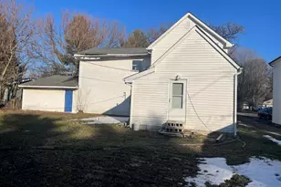 404 Park Ave, Wheeler, IN 46393 - Photo 27