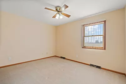 181 E 600 S, Valparaiso, IN 46383 - Photo 19