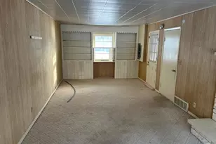 12109 White Oak Dr, Crown Point, IN 46307 - Photo 5