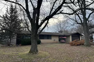 12109 White Oak Dr, Crown Point, IN 46307 - Photo 1