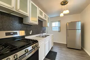 2719 Strong St, Highland, IN 46322 - Photo 3