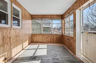 607 W Ripley St, Michigan City, IN 46360 - Photo 5