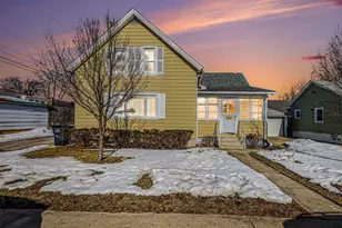 607 W Ripley St, Michigan City, IN 46360 - Photo 1