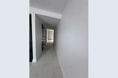 8611 Lakewood Avenue, Gary, IN 46403 - Photo 5