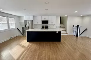 8611 Lakewood Ave, Gary, IN 46403 - Photo 17