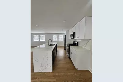 8611 Lakewood Avenue, Gary, IN 46403 - Photo 11