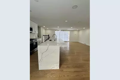 8611 Lakewood Avenue, Gary, IN 46403 - Photo 15