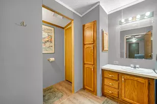 9815 W 236th Ave, Schneider, IN 46376 - Photo 19