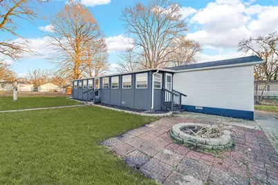 9815 W 236th Avenue, Schneider, IN 46376 - Photo 23